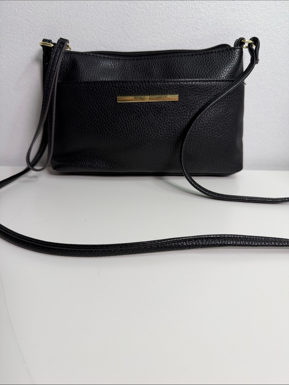 Liz Claiborne Black Pebbled Leather Crossbody with Gold Bar